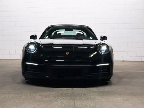 Used 2022 Porsche 911 Targa 4 image 9