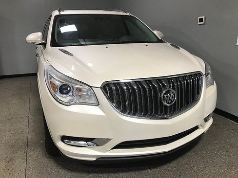 Used 2015 Buick Enclave Leather w/ Trailering Package FWD image 8