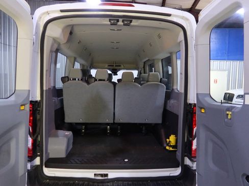 Used 2016 Ford Transit 350 XL image 28