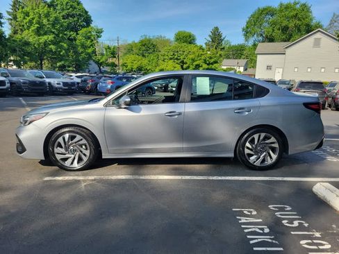 Used 2025 Subaru Legacy Limited AWD/4WD image 7