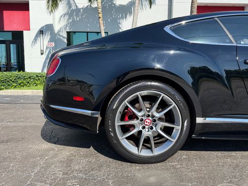 Used 2015 Bentley Continental GT V8 S image 4