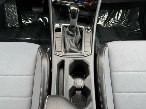 Certified 2026 Volkswagen Jetta SE FWD image 25