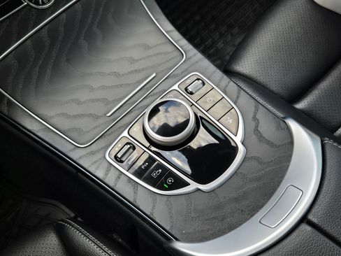 Used 2022 Mercedes-Benz C 300 Coupe image 15