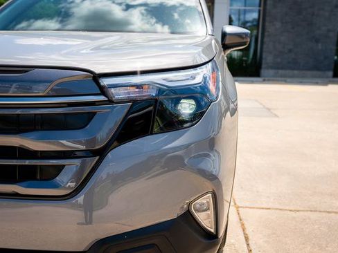 New 2026 Subaru Forester Premium AWD/4WD image 3