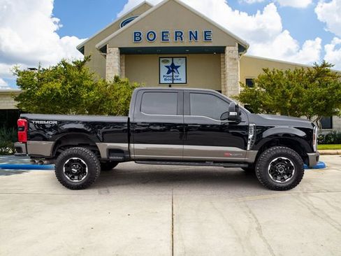 Used 2026 Ford F250 King Ranch w/ Tremor Off-Road Package AWD/4WD image 7
