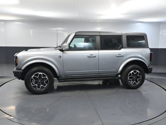 Used 2023 Ford Bronco Outer Banks AWD/4WD image 8