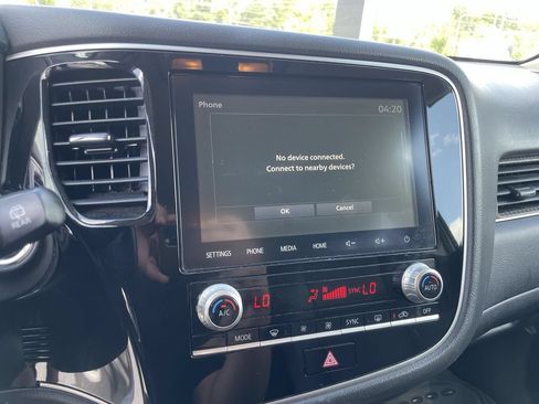 Used 2020 Mitsubishi Outlander SEL AWD/4WD image 11