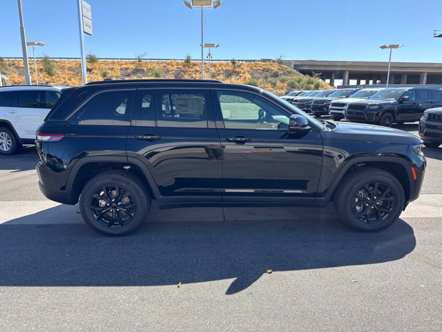 New 2026 Jeep Grand Cherokee Altitude AWD/4WD image 6