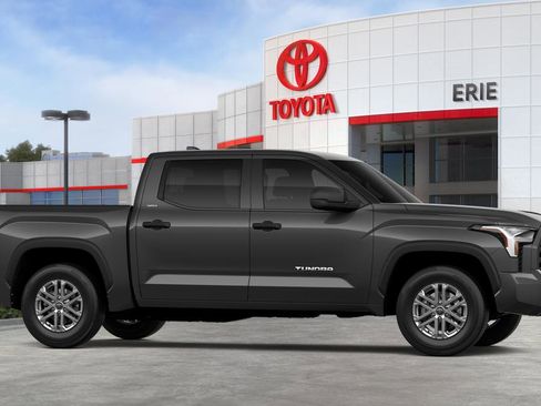 New 2026 Toyota Tundra SR5 AWD/4WD image 15