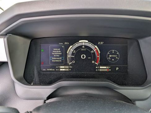 Used 2024 Toyota Tundra Limited image 15