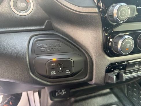 Used 2026 RAM 3500 Tradesman AWD/4WD image 17