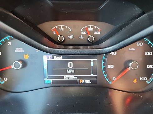 Used 2017 GMC Canyon SLT w/ Driver Alert Package image 3