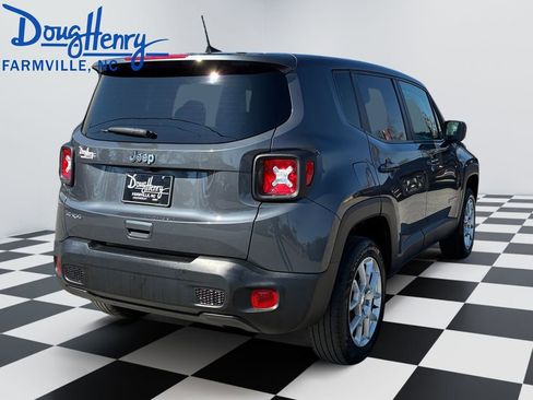 Used 2023 Jeep Renegade Latitude image 5