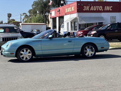 Used 2002 Ford Thunderbird Deluxe image 9