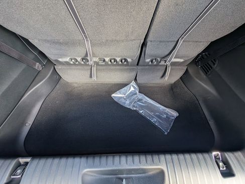 New 2026 Chrysler Pacifica Select w/ S Appearance Package image 20