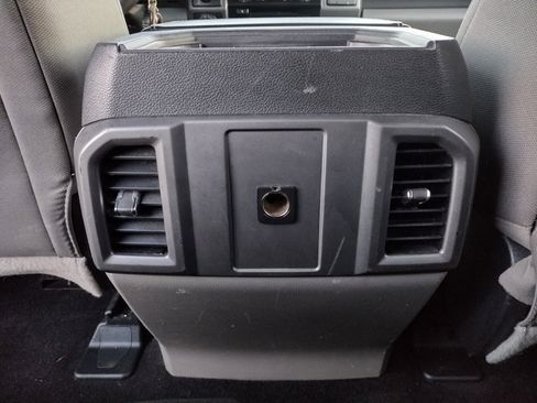 Used 2016 Ford F150 XLT w/ Equipment Group 301A Mid image 8