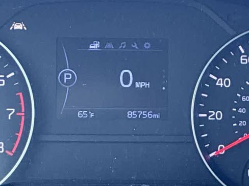 Used 2018 Kia Sportage LX w/ LX Technology Package FWD image 34