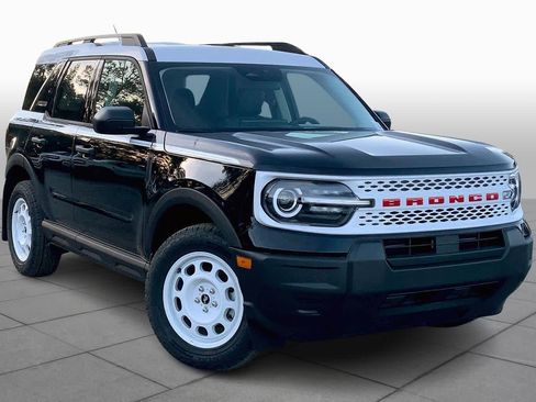 New 2025 Ford Bronco Sport Heritage AWD/4WD image 2