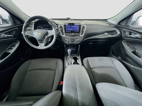 Used 2019 Chevrolet Malibu LT FWD image 37