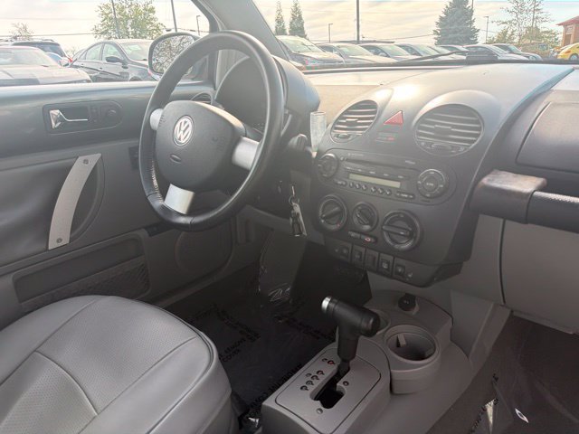 Used 2005 Volkswagen Beetle GLS FWD image 20