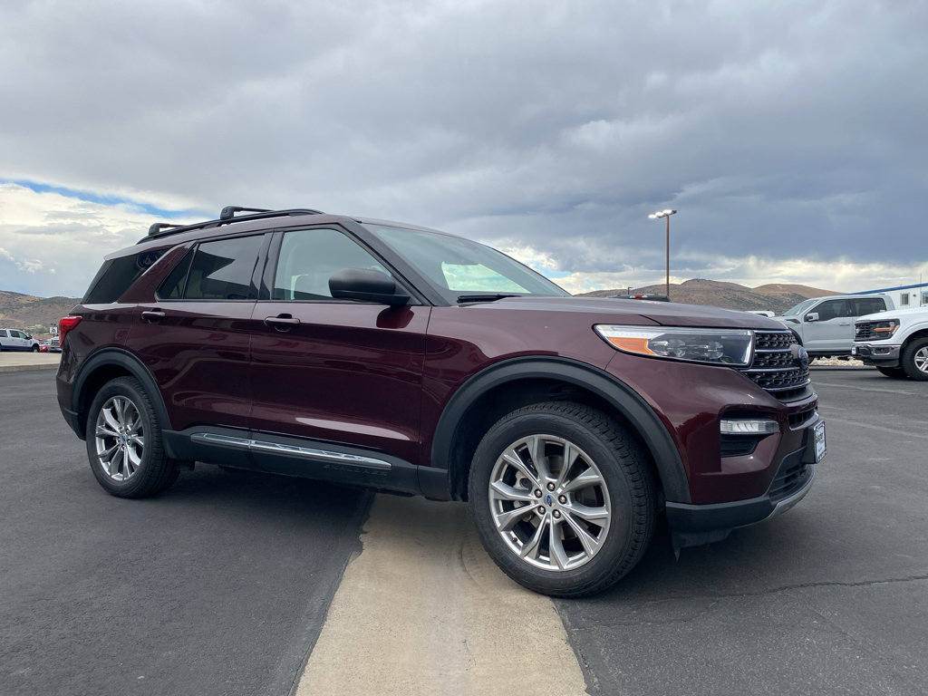 Certified 2022 Ford Explorer XLT w/ Equipment Group 202A AWD/4WD image 15