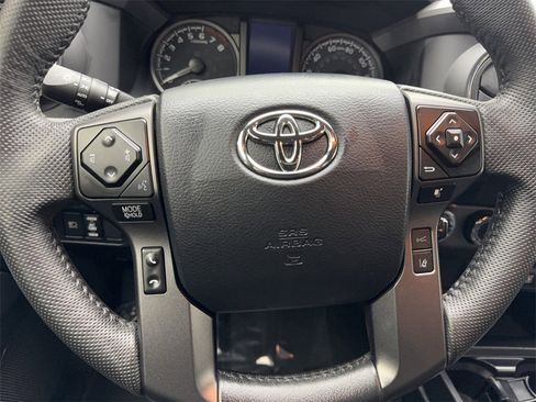 Used 2023 Toyota Tacoma 4x4 Double Cab image 58