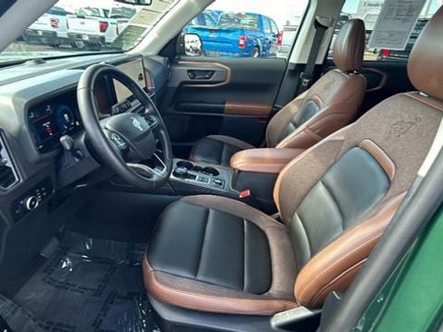Certified 2025 Ford Bronco Sport Outer Banks w/ Outer Banks Tech Package+ AWD/4WD image 17