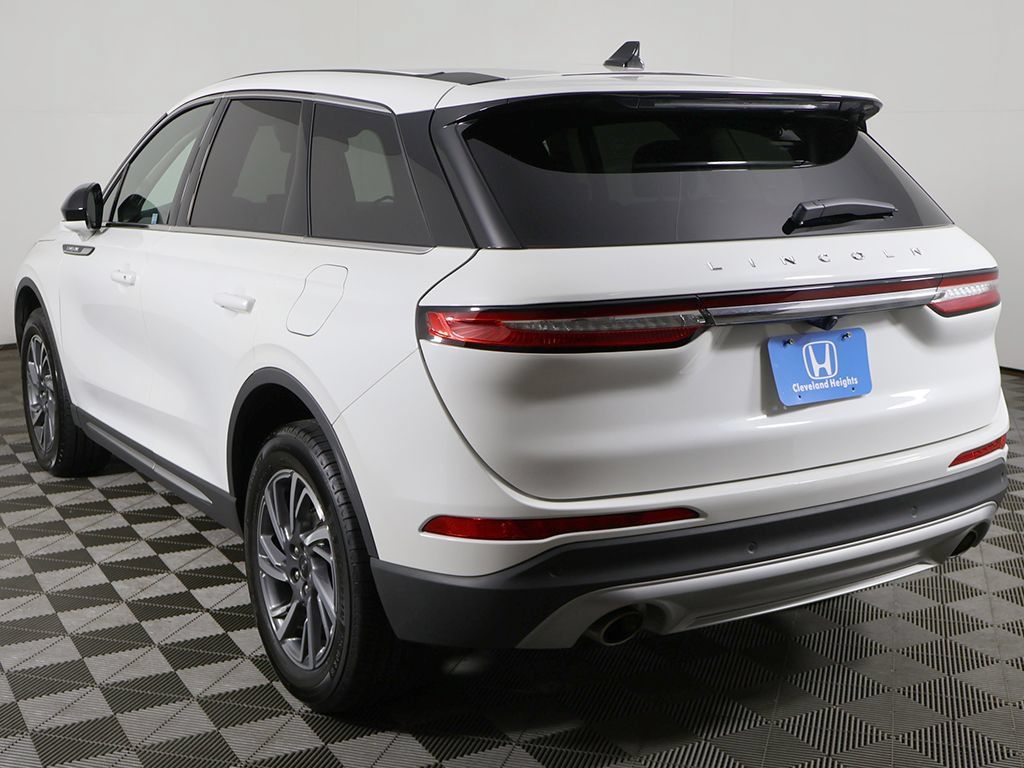 Used 2024 Lincoln Corsair AWD image 8