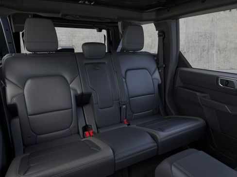 New 2025 Ford Bronco Outer Banks AWD/4WD image 11