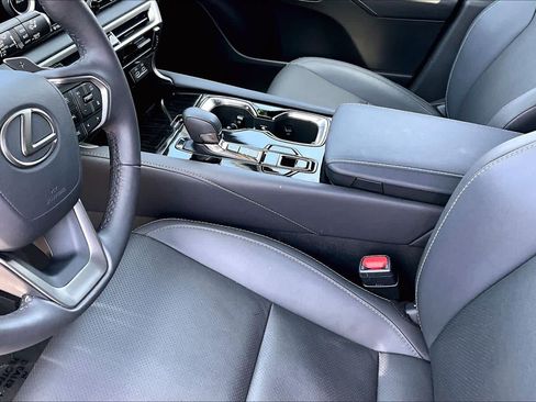 Used 2024 Lexus RX 350 FWD w/ Technology Package image 16