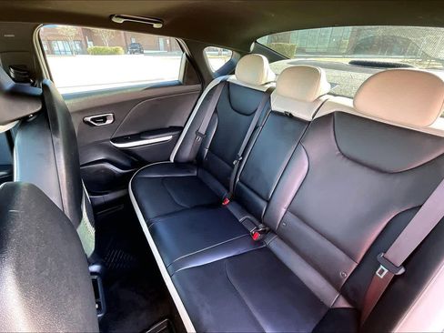 Certified 2025 Kia K4 GT-Line w/ GT-Line Premium Package image 29