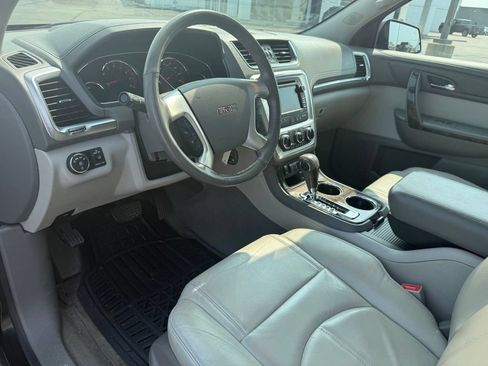 Used 2017 GMC Acadia Limited SLT AWD/4WD image 11