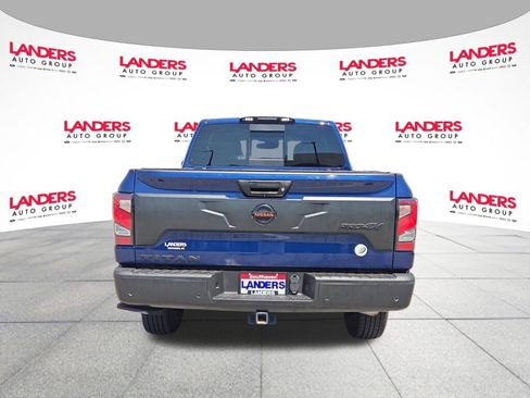 Used 2020 Nissan Titan PRO-4X w/ Pro-4x Convenience Package AWD/4WD image 4