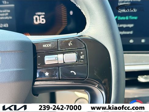 New 2026 Kia Sorento S image 33