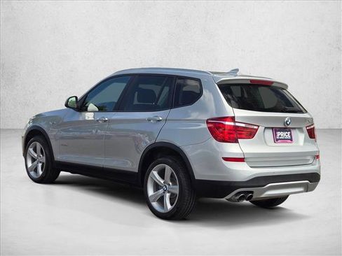 Used 2017 BMW X3 sDrive28i RWD image 8