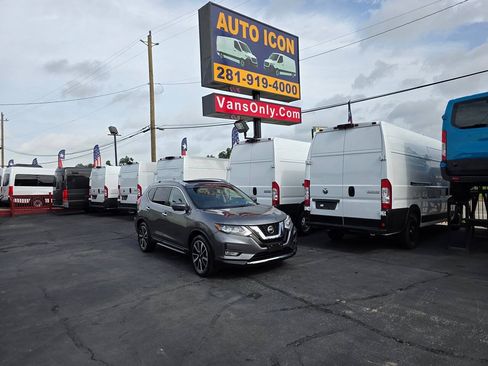 Used 2020 Nissan Rogue SL w/ Premium Package FWD image 35
