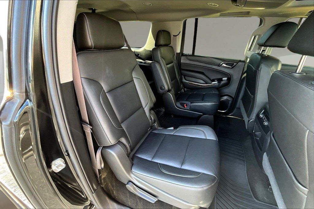 Used 2017 Chevrolet Suburban LT AWD/4WD image 22