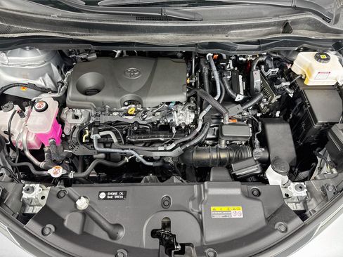 Certified 2025 Toyota Sienna LE FWD image 30