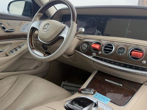 Used 2015 Mercedes-Benz S 550 4dr Sdn S 550 4MATIC image 55