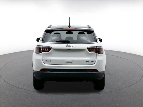 Used 2025 Jeep Compass Limited AWD/4WD image 8