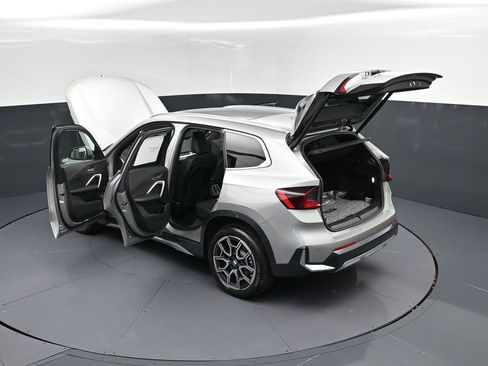 New 2026 BMW X1 xDrive28i w/ Technology Package image 2