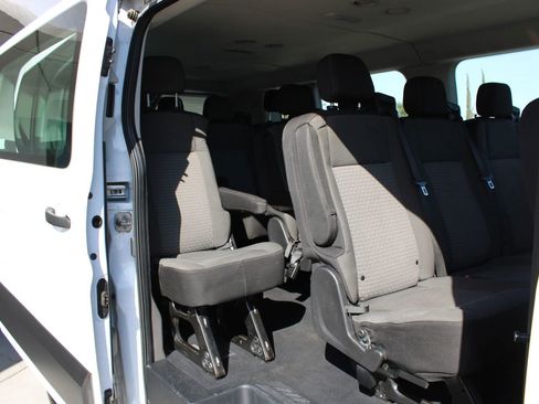 Used 2022 Ford Transit 350 XLT RWD image 28