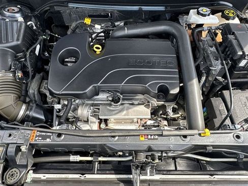 Certified 2023 Chevrolet Equinox RS AWD/4WD image 28