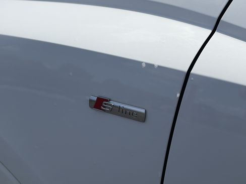 Used 2023 Audi Q3 2.0T Premium AWD/4WD image 12