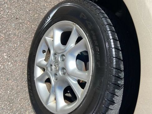 Used 2004 Toyota Sienna LE w/ LE Pkg 12 AWD/4WD image 10