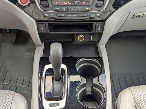 Used 2019 Honda Ridgeline RTL-E image 18