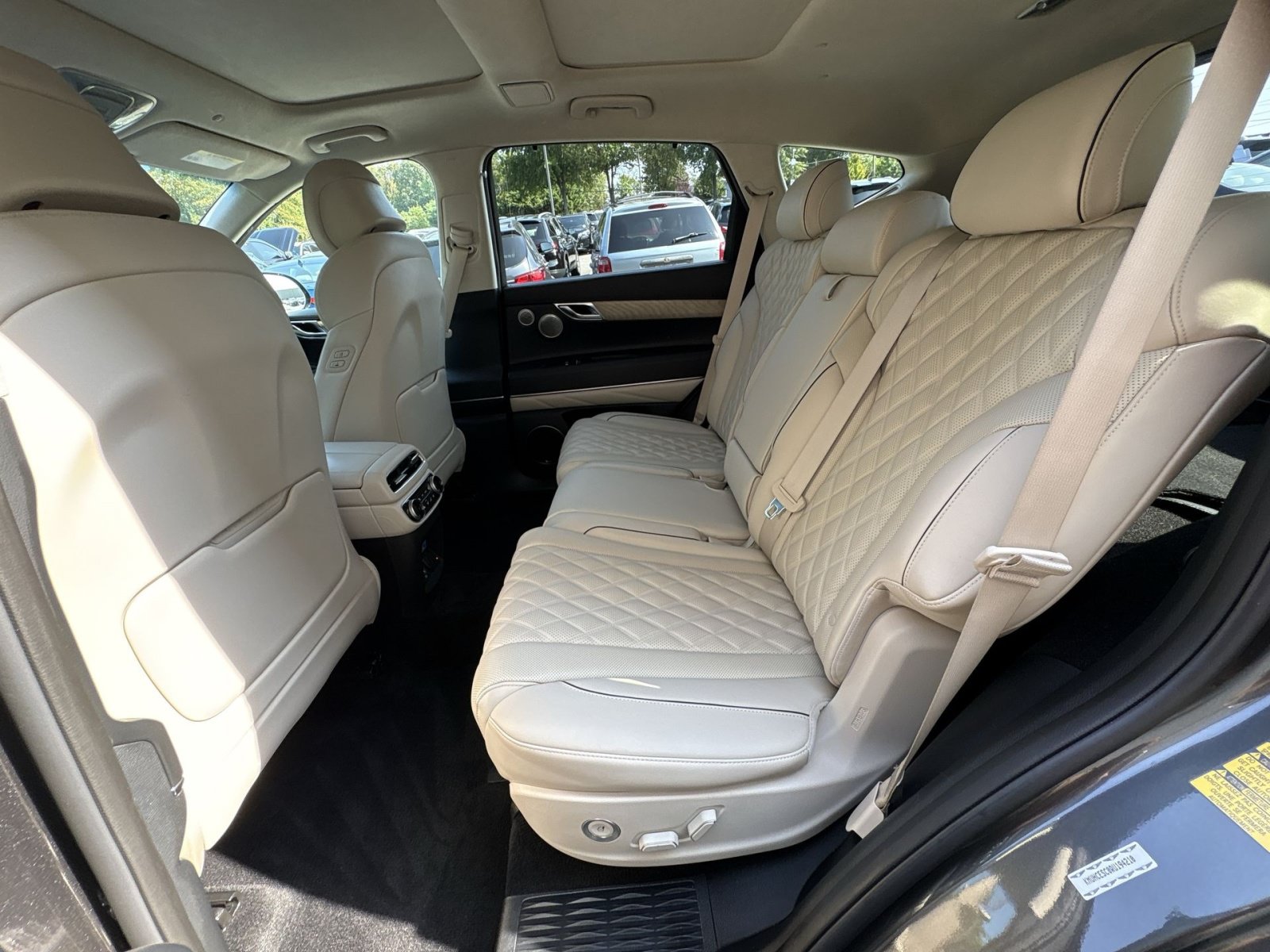 Used 2024 Genesis GV80 3.5T w/ Prestige Package AWD/4WD image 25