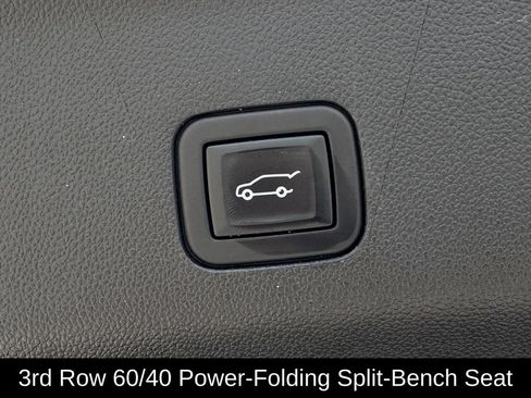 Used 2024 Chevrolet Tahoe High Country RWD image 38