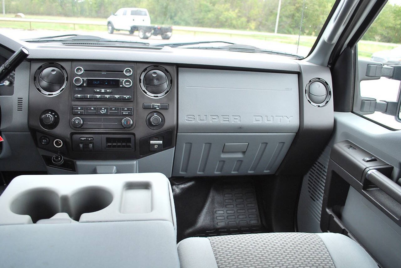 Used 2016 Ford F450 XL w/ Power Equipment Group AWD/4WD image 23