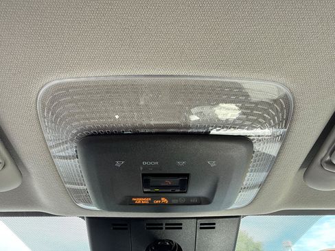Used 2026 Toyota Prius LE AWD/4WD image 23